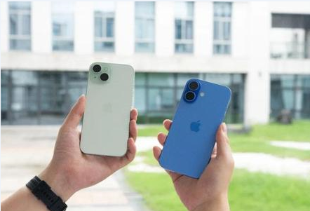 青羊苹果维修点分享iPhone 16 Plus锁屏密码使用手册 